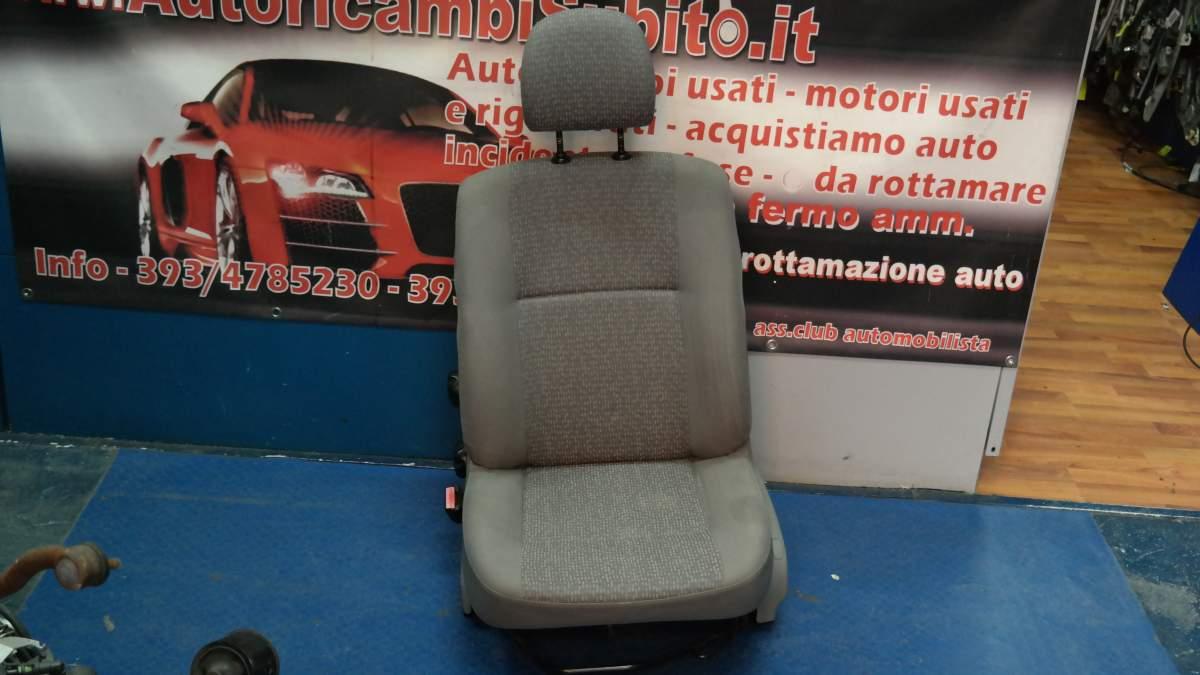 Dacia logan dal 2004 al 2010 tappezzeria completa 7 posti